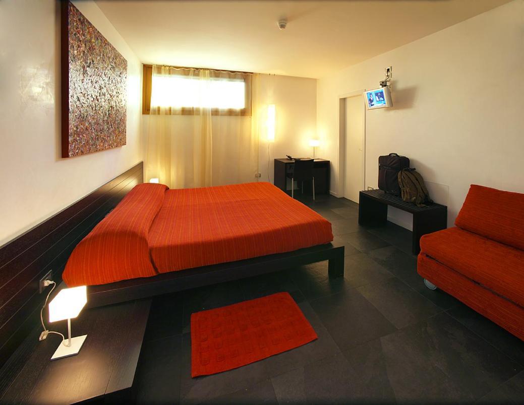 Guest house Ca' Pozzo 3*