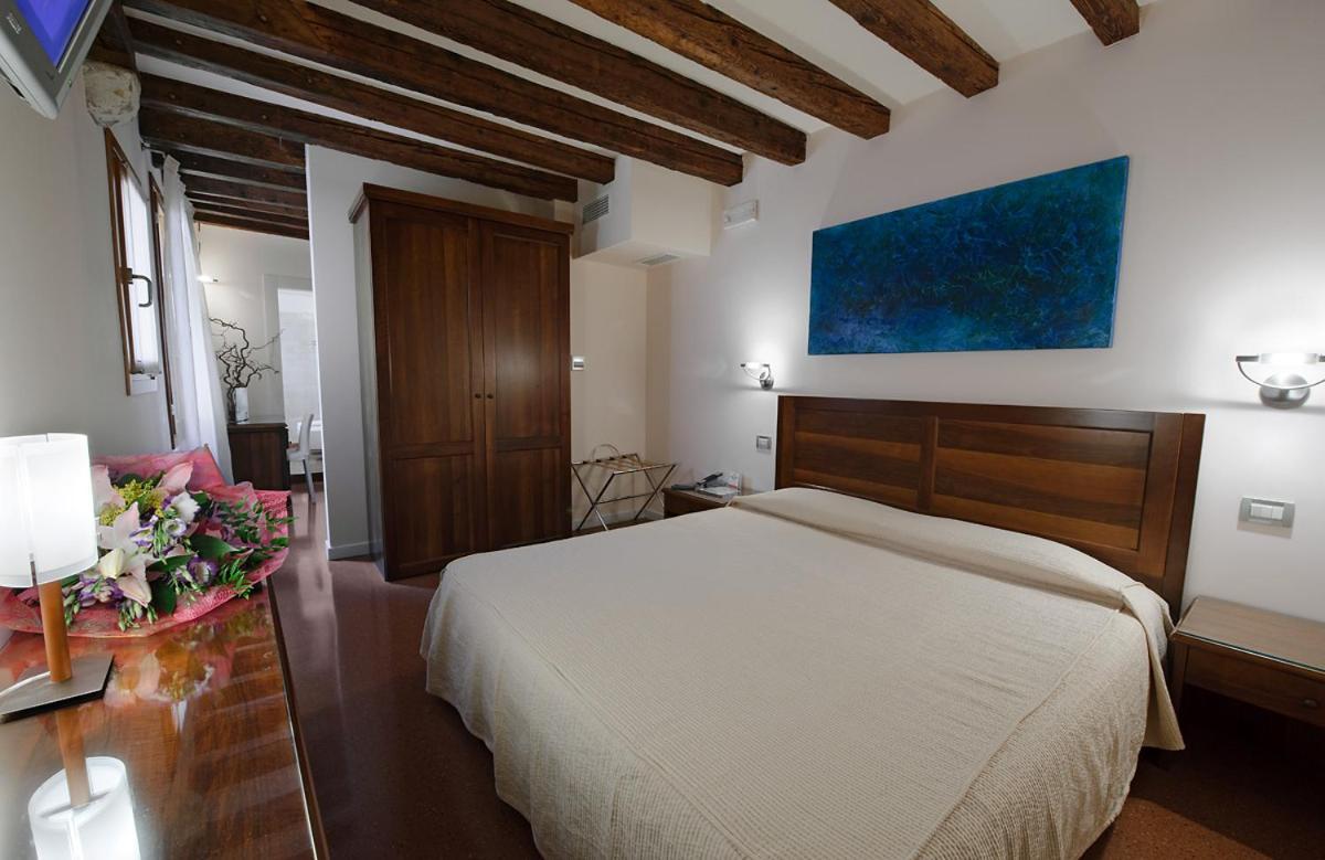 Ca' Pozzo Guest house
